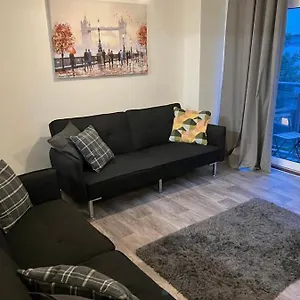 Heart Of The 2 Apartment